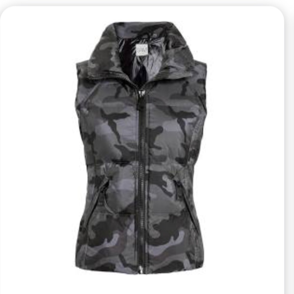 Sam Freedom Puffer Vest Small